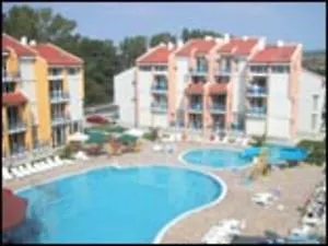 Ξενοδοχείο Efir 4*